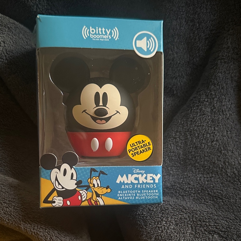 Disney Mickey Mouse Bitty Boomers Speaker - Black and Red New in box